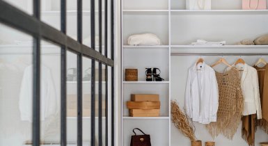 Capsule Wardrobe: How to Build a Timeless, Sustainable Closet