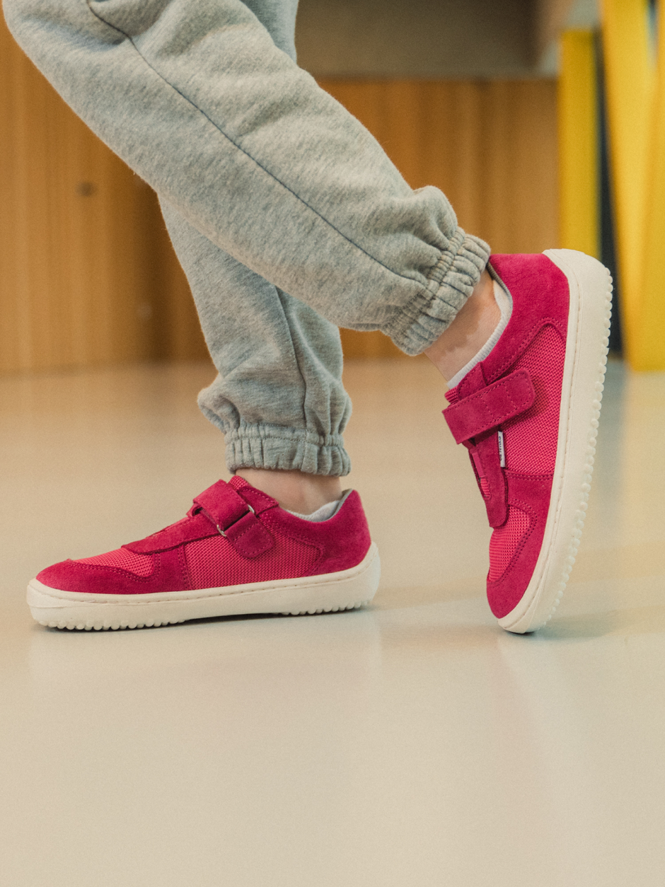 Be Lenka Kids barefoot sneakers Joy - Dark Pink & White