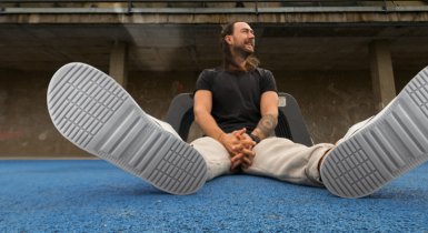 Barefoot Sneakers and Mental Health: What’s the Connection?