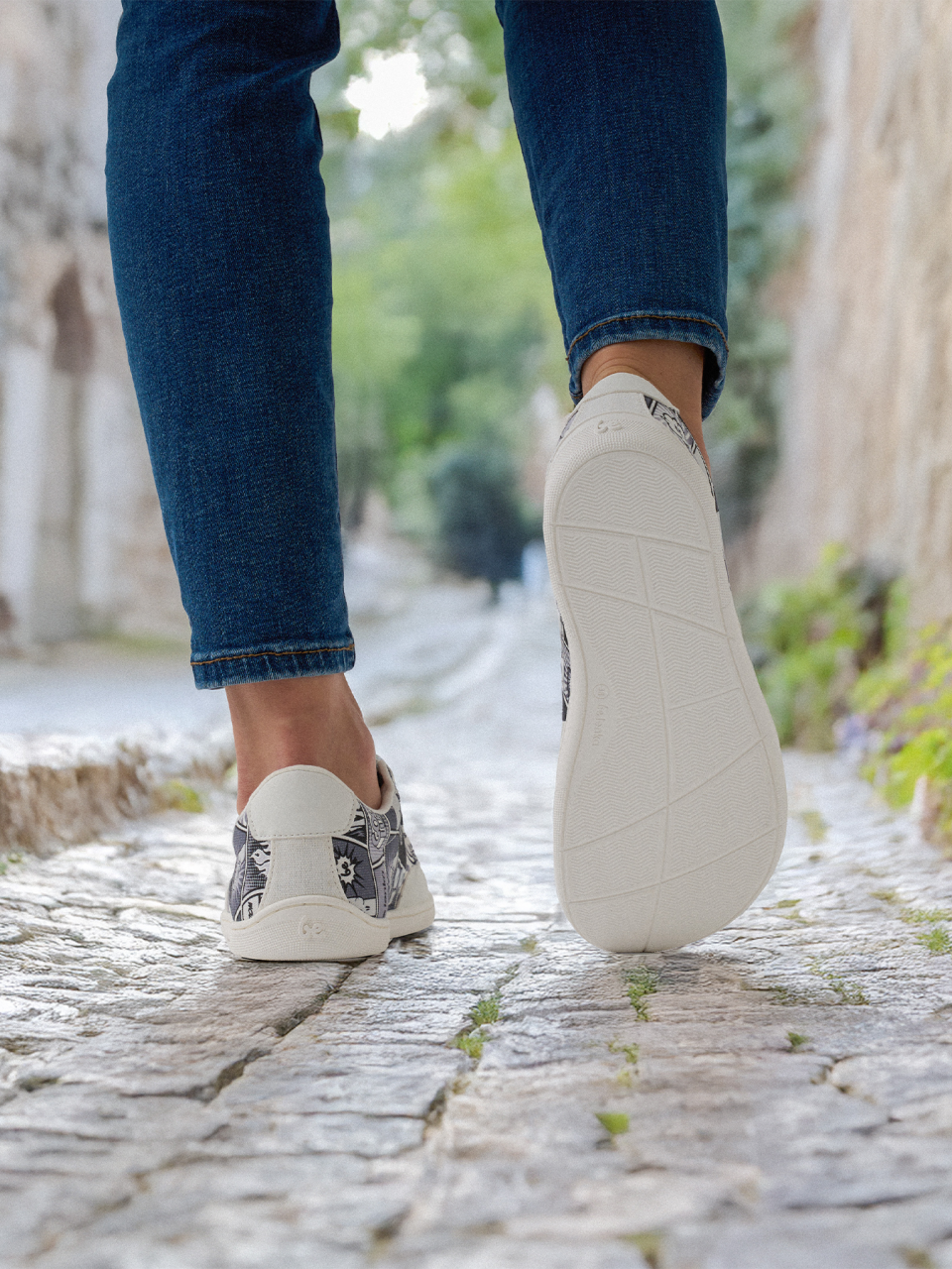 Barefoot Sneakers Be Lenka Rebound - Comics Black & White