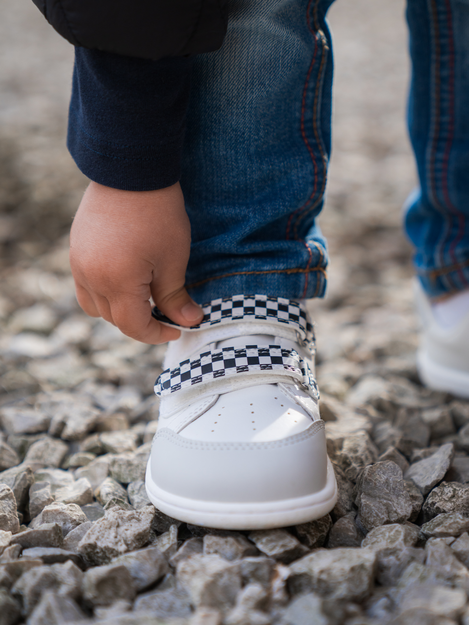 Kids barefoot sneakers Be Lenka Energise Kids - White & Checkerboard