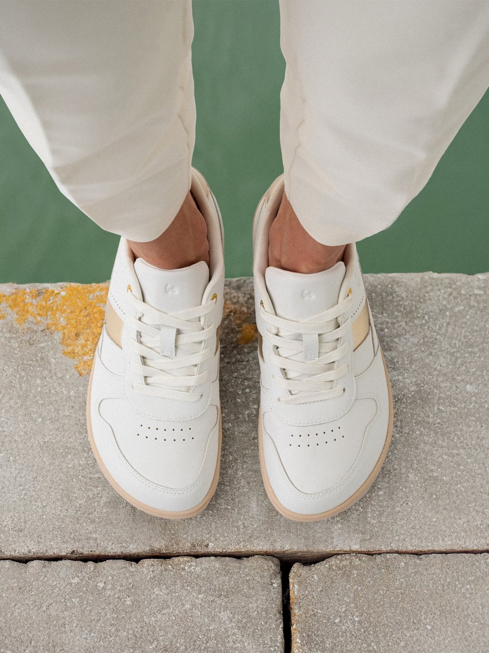 Barefoot Sneakers Be Lenka Cellestia - White & Gold