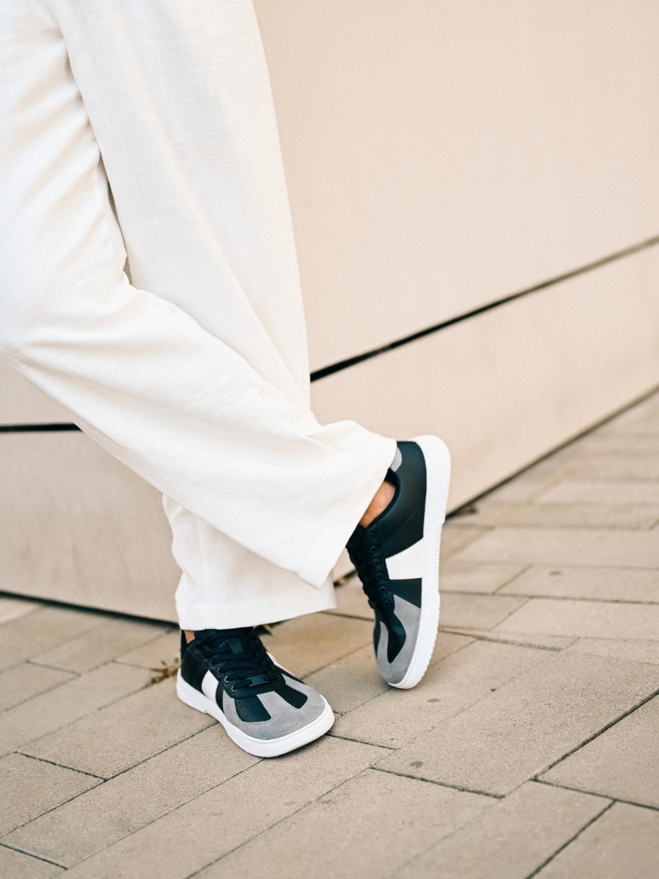 Barefoot Sneakers Barebarics Icara - Black & Dark Grey