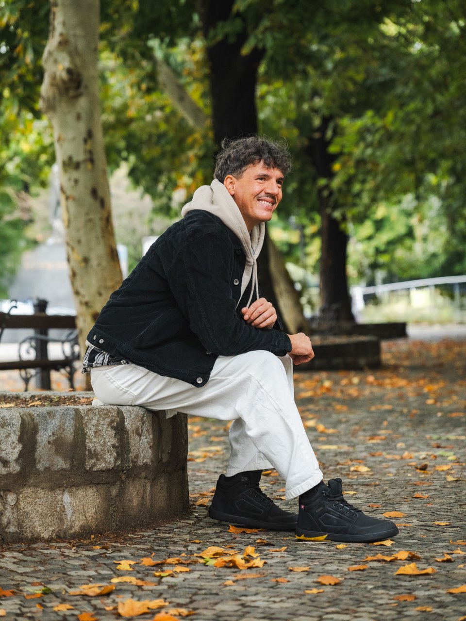 Barefoot Boots Be Lenka ArcticEdge - All Black