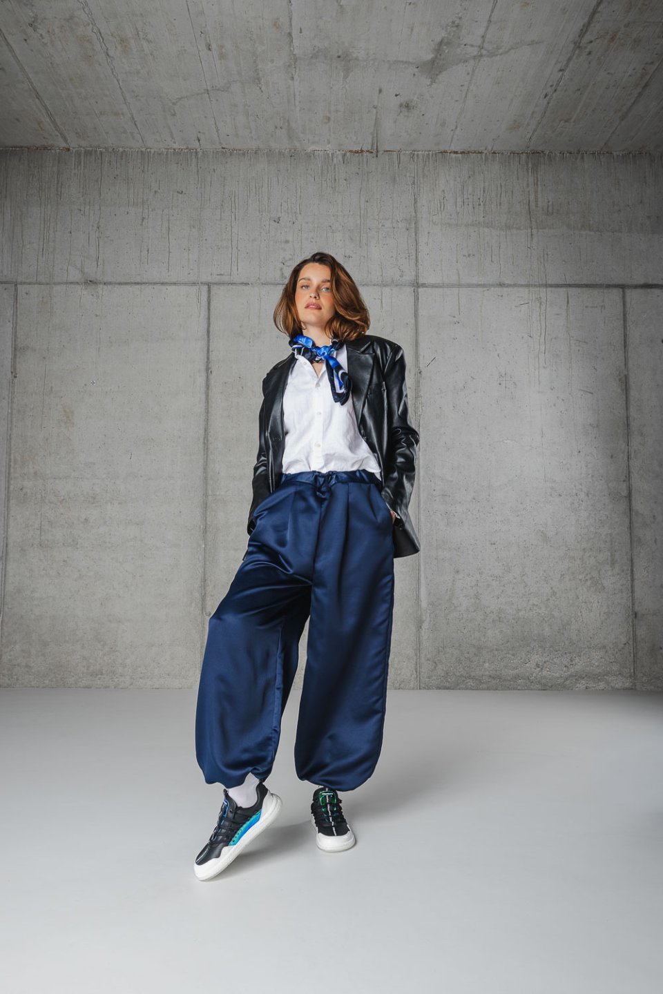 Barefoot Sneakers Barebarics Futura - Iridescent Black