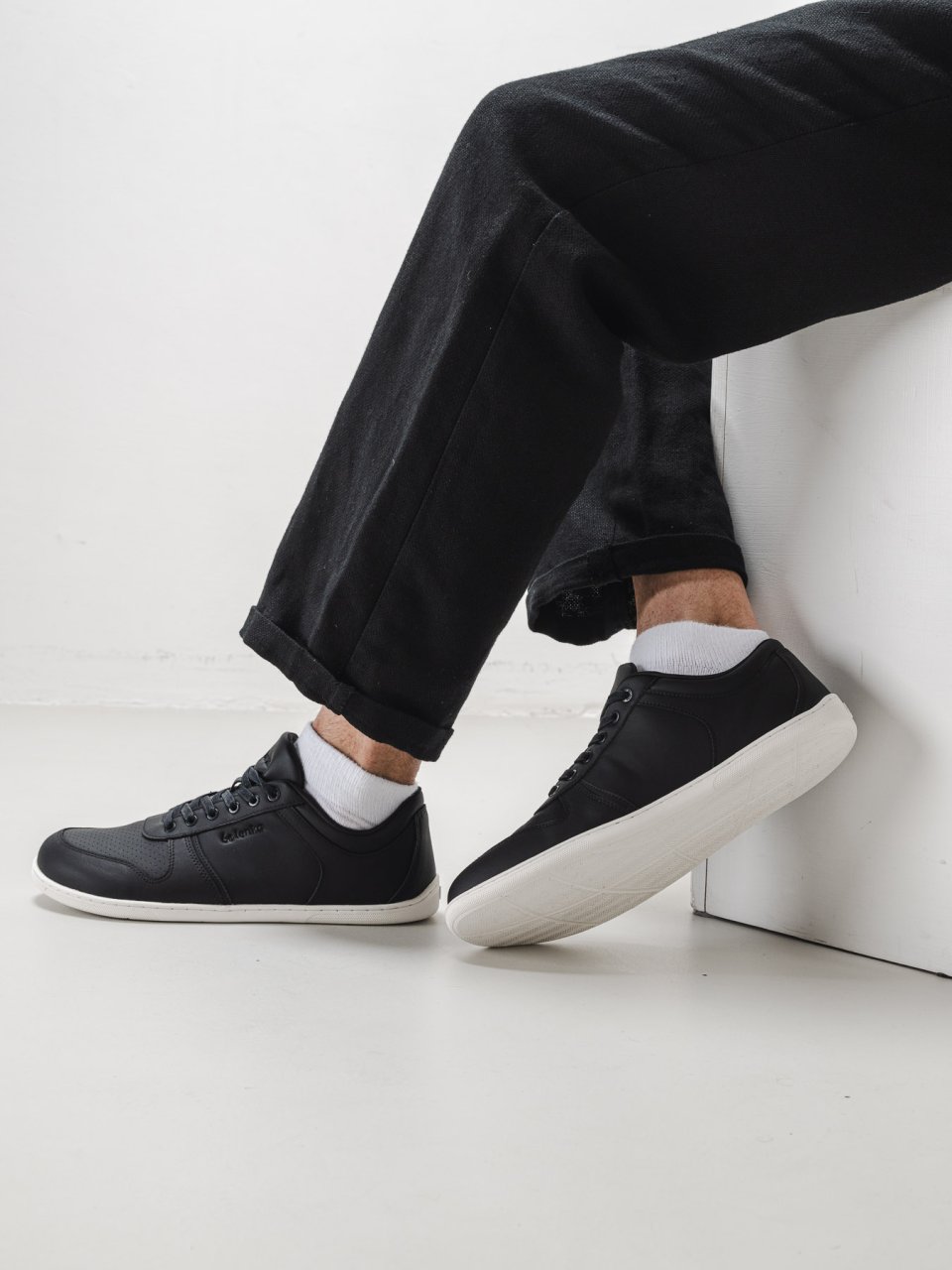 Barefoot Sneakers - Be Lenka Echo - Black & White