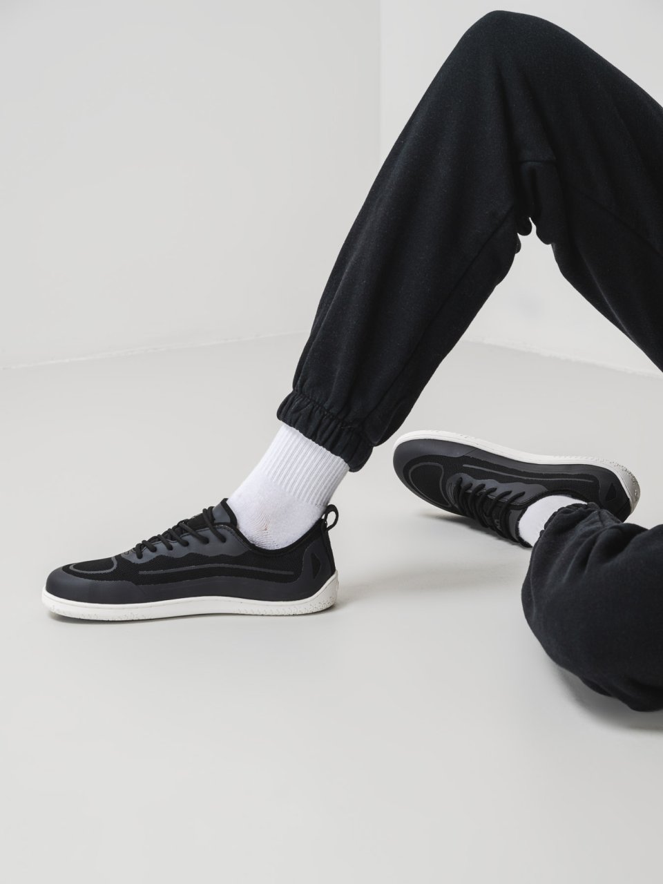 Barefoot Sneakers Be Lenka Velocity - Black