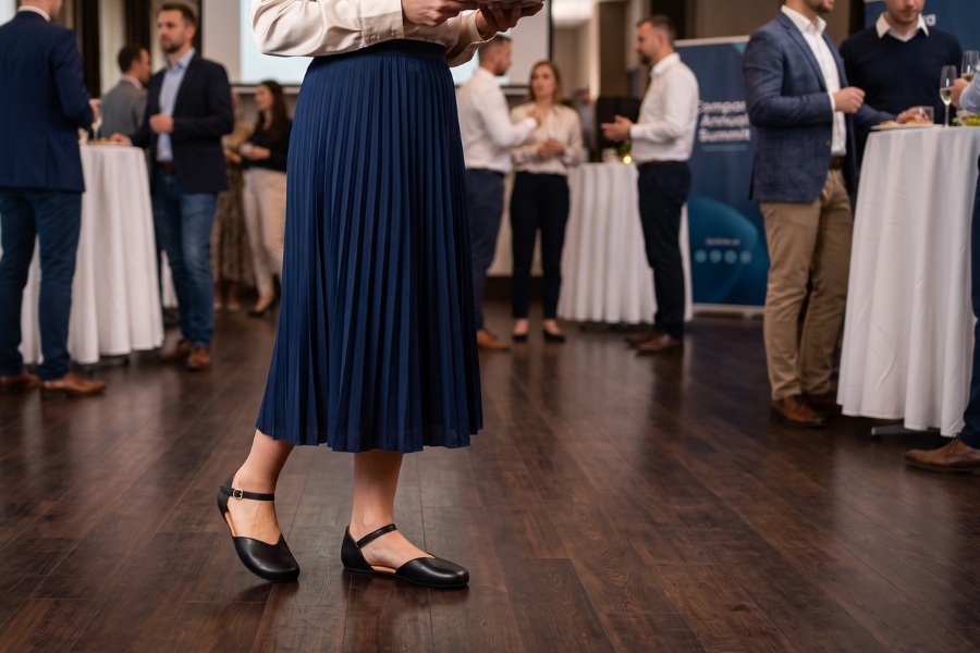 Women's barefoot work shoes at a business event Women's barefoot work shoes at a business event