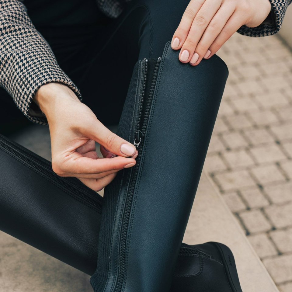 Barefoot Knee-High Boots Be Lenka Symphony - Black